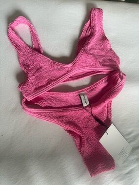 bond-eye Pink crinkle bikini swimsuit